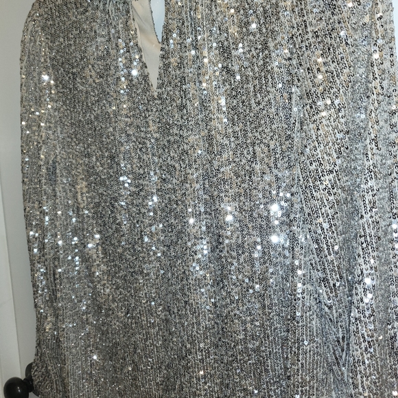 Cable & Gauge Sequined Top - Picture 2 of 8